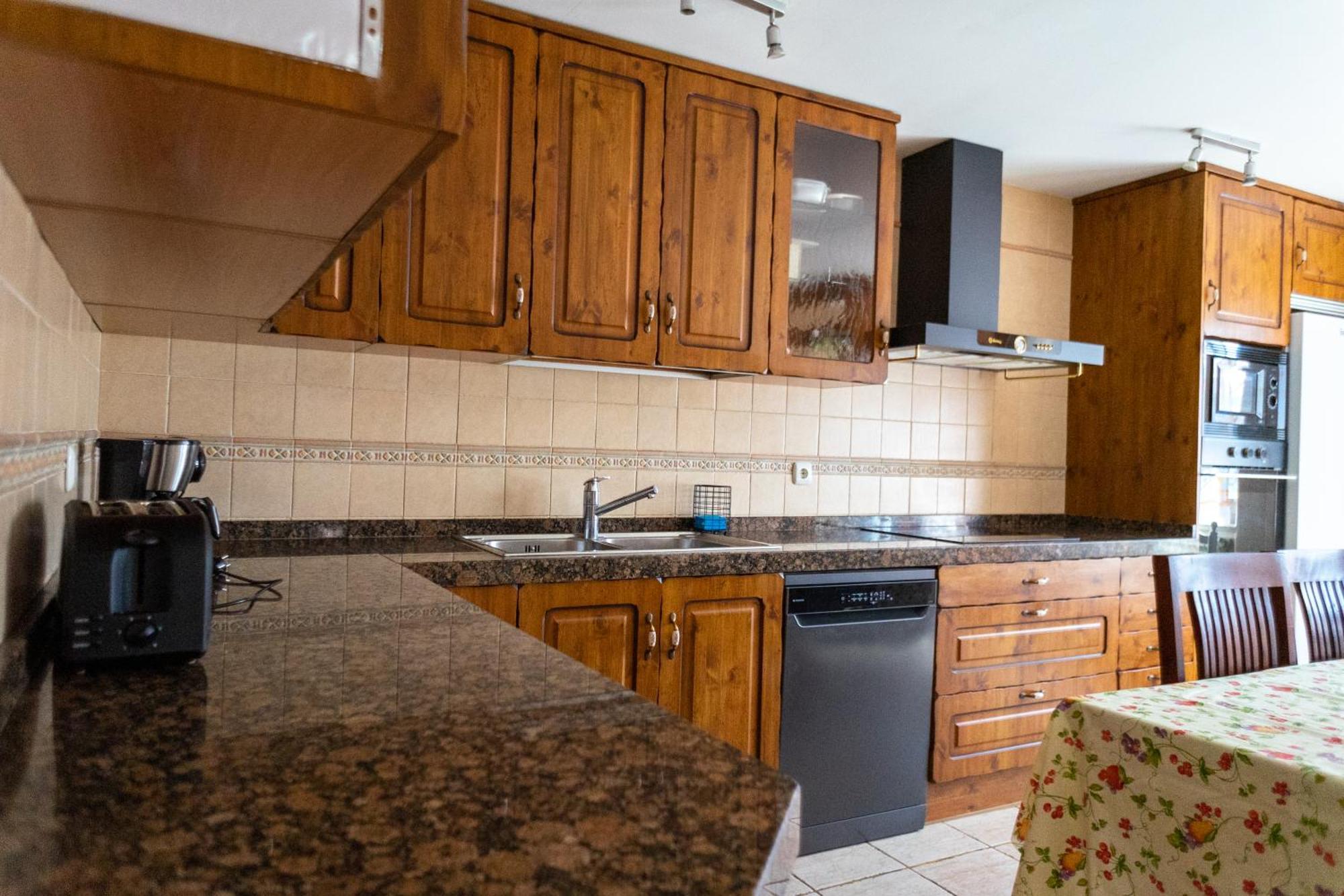 Dona Elvira Y Dona Sol Villa Vivar del Cid Dış mekan fotoğraf