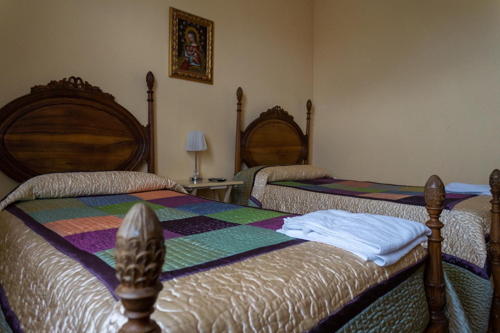 Dona Elvira Y Dona Sol Villa Vivar del Cid Dış mekan fotoğraf